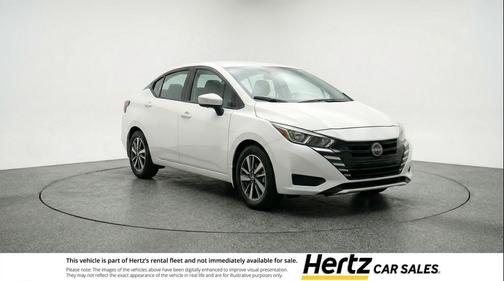 Aspen White Tricoat 2025 Nissan Versa 1.6 SV