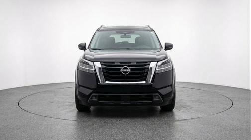 Super Black 2025 Nissan Pathfinder SV FWD