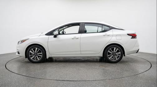 Aspen White Tricoat 2025 Nissan Versa 1.6 SV
