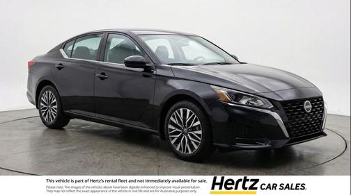 Super Black 2025 Nissan Altima SV FWD