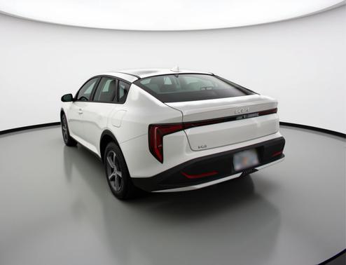 Snow White Pearl 2025 Kia K4 LXS