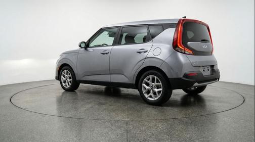 Gravity Gray 2025 Kia Soul LX