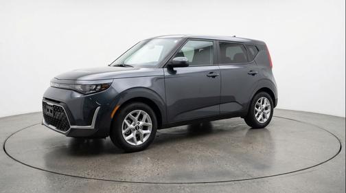 Gravity Gray 2025 Kia Soul LX