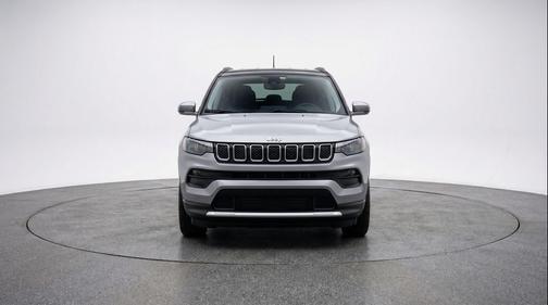 Silver Zynith Metallic Clearcoat 2025 Jeep Compass Limited