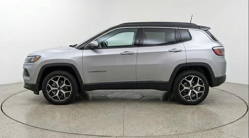 Silver Zynith Metallic Clearcoat 2025 Jeep Compass Limited