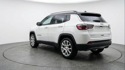 Bright White Clearcoat 2025 Jeep Compass Limited