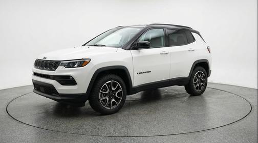Bright White Clearcoat 2025 Jeep Compass Trailhawk