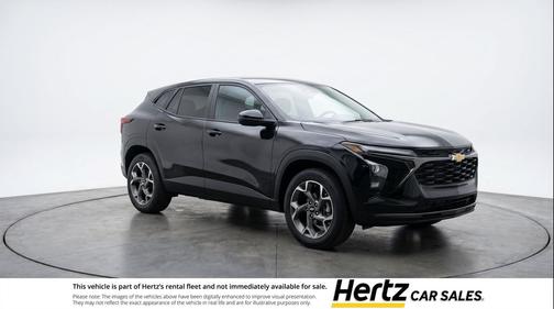 Mosaic Black Metallic 2025 Chevrolet Trax LT