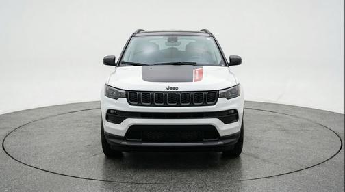Bright White Clearcoat 2025 Jeep Compass Trailhawk