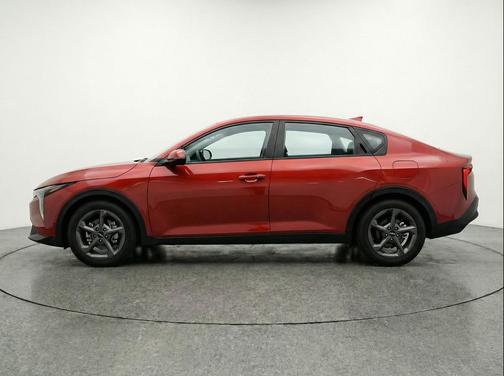 Currant Red 2025 Kia K4 LXS