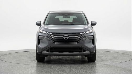Gun Metallic 2025 Nissan Rogue SV