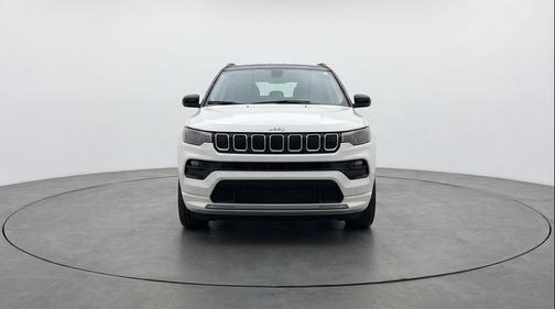 Bright White Clearcoat 2025 Jeep Compass Limited