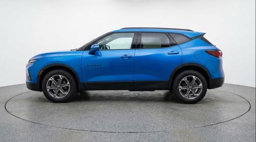 Riptide Blue Metallic 2025 Chevrolet Blazer 2LT