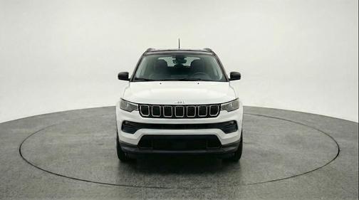 Bright White Clearcoat 2025 Jeep Compass Limited