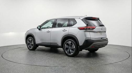 Brilliant Silver Metallic 2025 Nissan Rogue SV