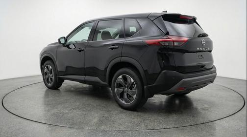 Super Black 2025 Nissan Rogue SV