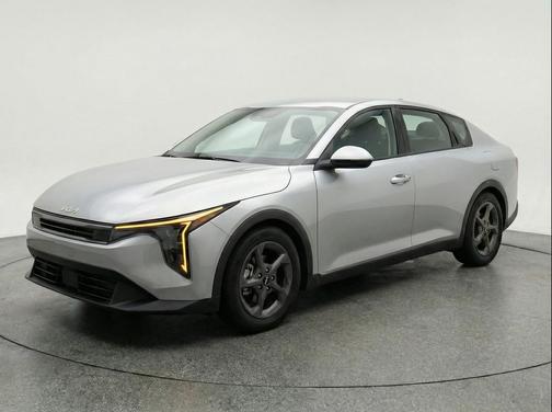 Steel Gray 2025 Kia K4 LXS