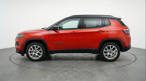 Red Hot Pearlcoat 2025 Jeep Compass Limited