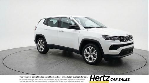 Bright White Clearcoat 2025 Jeep Compass Latitude
