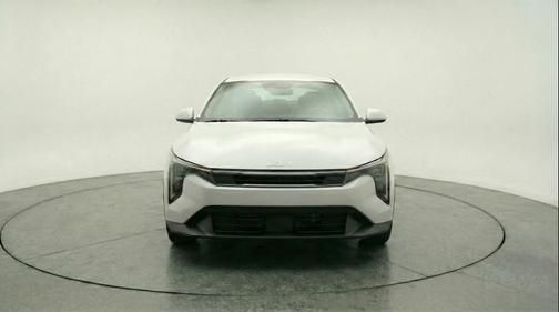 Snow White Pearl 2025 Kia K4 LXS