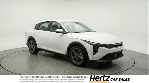 Snow White Pearl 2025 Kia K4 LXS