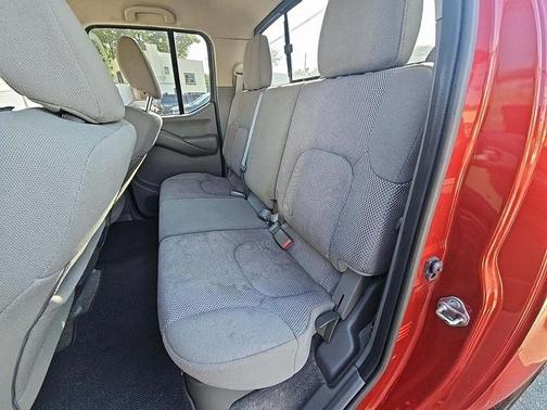 2018 Nissan Frontier SV