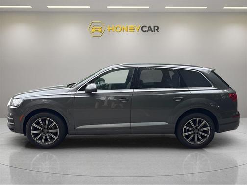 2019 Audi Q7 45 Premium Plus