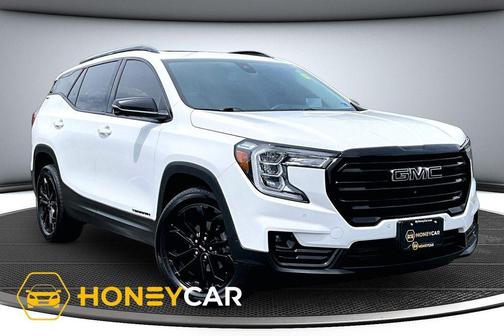 Summit White 2022 GMC Terrain SLT