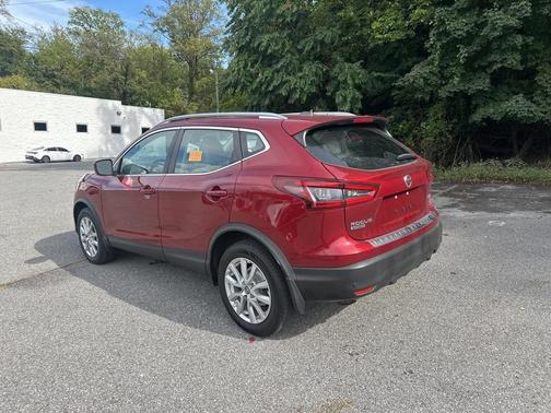 2021 Nissan Rogue Sport SV