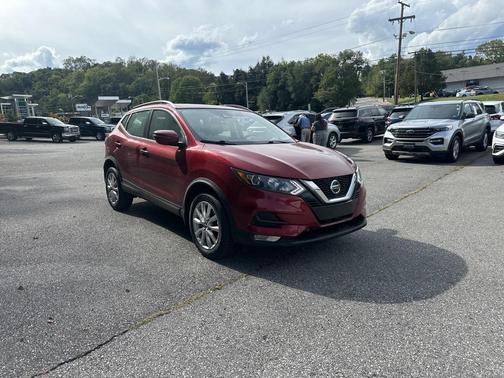 2021 Nissan Rogue Sport SV