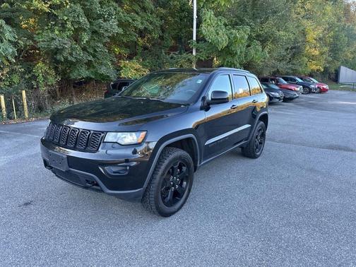 2019 Jeep Grand Cherokee Laredo