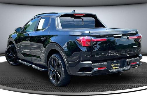 Phantom Black 2024 Hyundai SANTA CRUZ