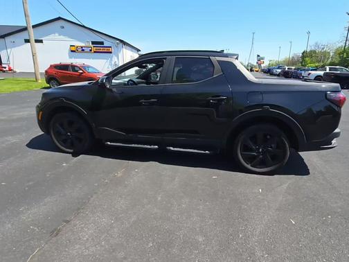 Phantom Black 2024 Hyundai SANTA CRUZ