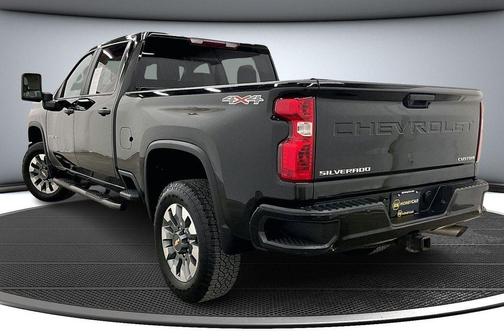 2024 Chevrolet Silverado 2500 Custom