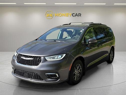 2021 Chrysler Pacifica Touring
