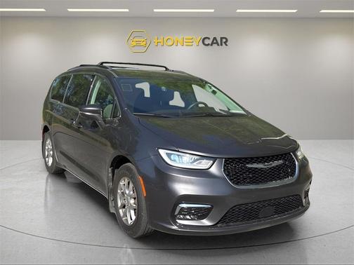 2021 Chrysler Pacifica Touring