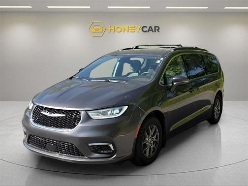 2021 Chrysler Pacifica Touring