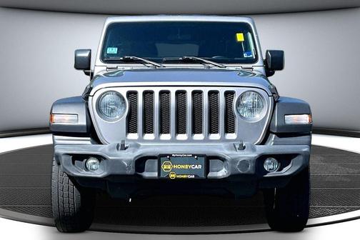 Billet Silver Metallic Clearcoat 2019 Jeep Wrangler Unlimited Sport