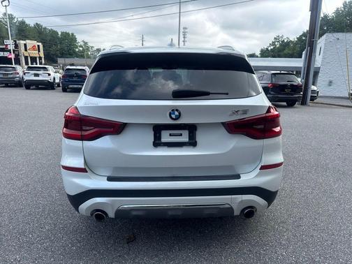White Metallic 2018 BMW X3 xDrive30i