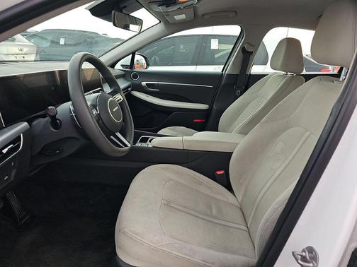White 2024 Hyundai SONATA SEL