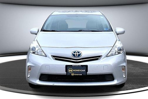 2012 Toyota Prius v Three