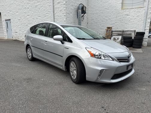2012 Toyota Prius v Three