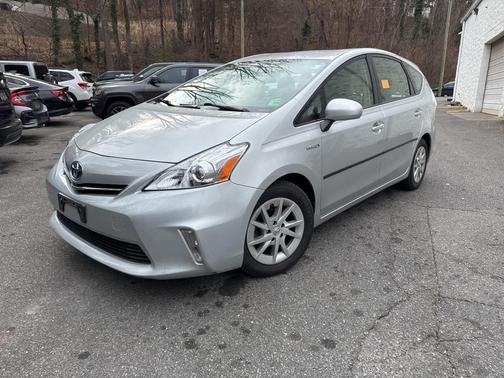 2012 Toyota Prius v Three