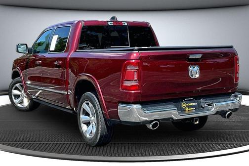 Delmonico Red Pearlcoat 2022 RAM 1500 Limited