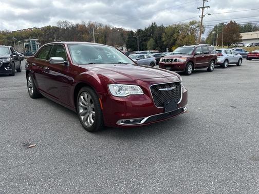 2018 Chrysler 300 Limited