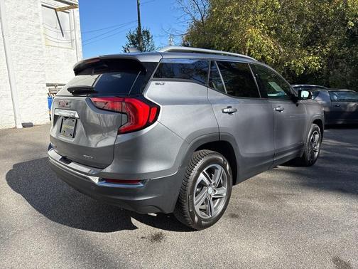 2021 GMC Terrain SLT