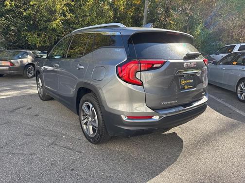2021 GMC Terrain SLT