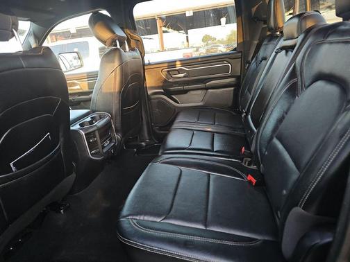 Diamond Black 2021 RAM 1500 Big Horn