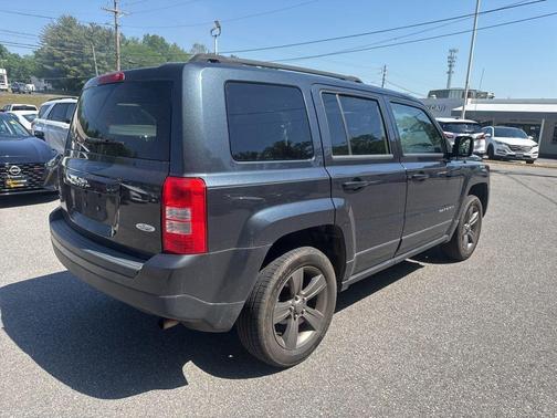 Maximum Steel Metallic 2015 Jeep Patriot High Altitude