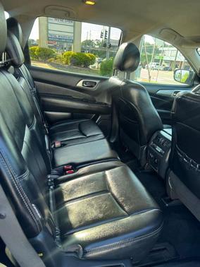 Caspian Blue 2019 Nissan Pathfinder SL